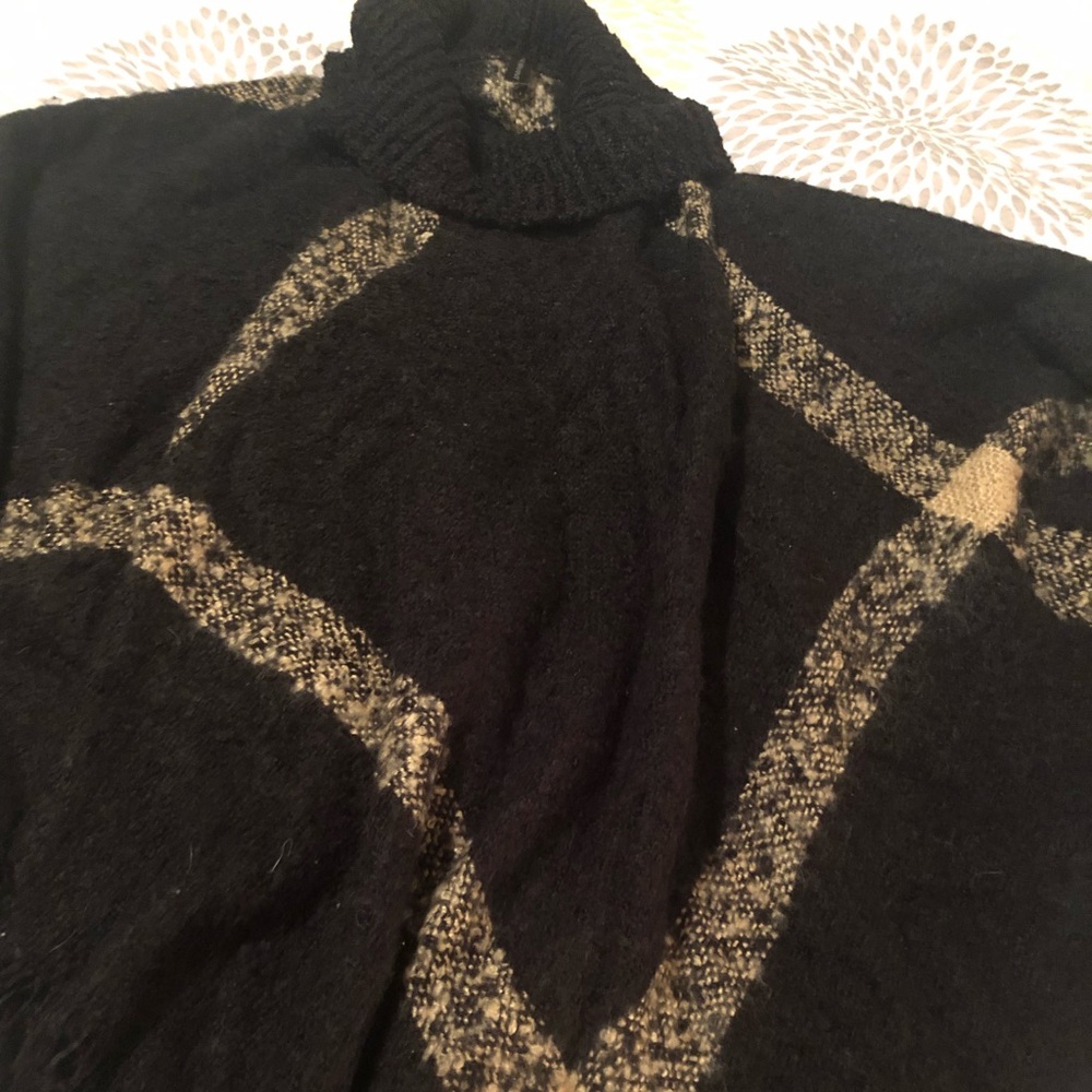 Lane Bryant poncho